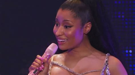 nicki minaj starship live at the pinkprint tour youtube