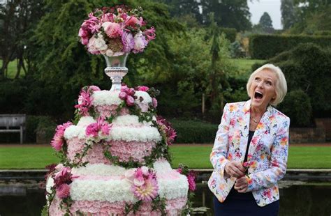 Dame mary rosa alleyne hunnings dbe (née berry; "Great British Bake Off" Judge Mary Berry Would Rather Not ...