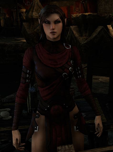 my character is nude and so are the npcs is this happening to anybody else — elder scrolls online