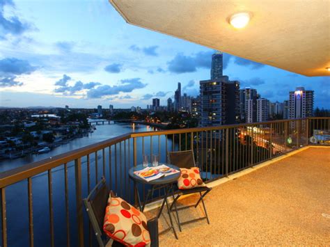 Maybe you would like to learn more about one of these? 35/2916 'Florida Apartments' Gold Coast Highway, Surfers ...