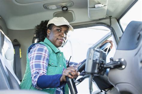 where are the female truckers aggdirect
