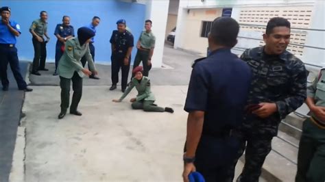 Viral Cara Polis Dan Tentera Malaysia Berseronok Youtube