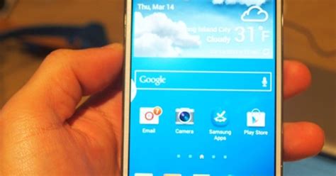 Samsung Unveils The Galaxy S4 Sg