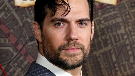 henry cavill reuniting with man from u n c l e director for new wwii spy film