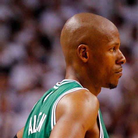 Lebron James Publicly Attempts To Get Ray Allen On The Miami Heat