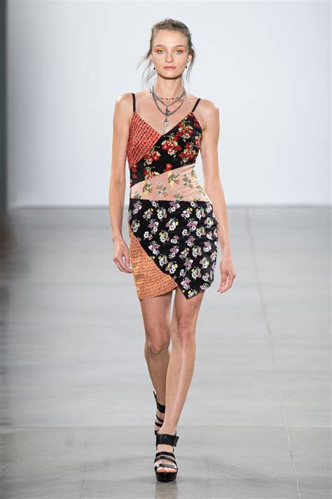 Nicole Miller Spring 2020 Ready To Wear Collection Vogue Nicole
