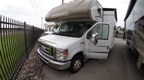 2017 Winnebago Minnie Winnie 31k Class C Motor Home With Large Fridge