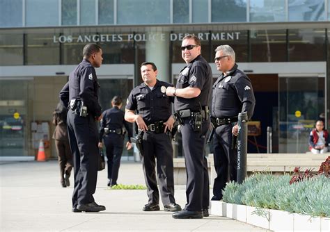 Hunt For New Lapd Chief Narrowed To Three Insiders North Hollywood