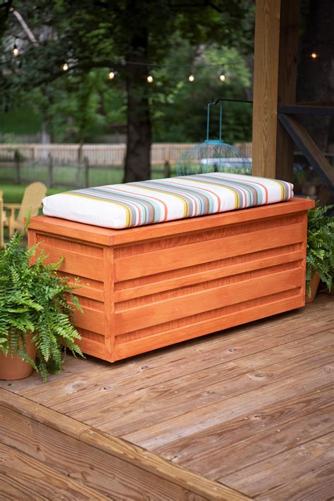 20 Gorgeous Outdoor Storage Bench Waterproof Ideas Sweetyhomee