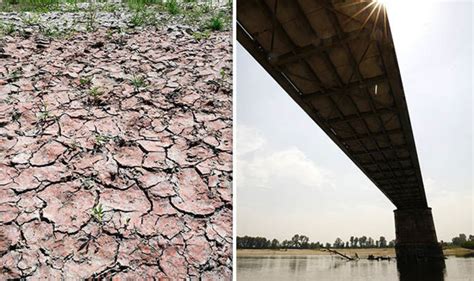 Italys Biggest Lakes Are Drying Up 3cm Every Day World News