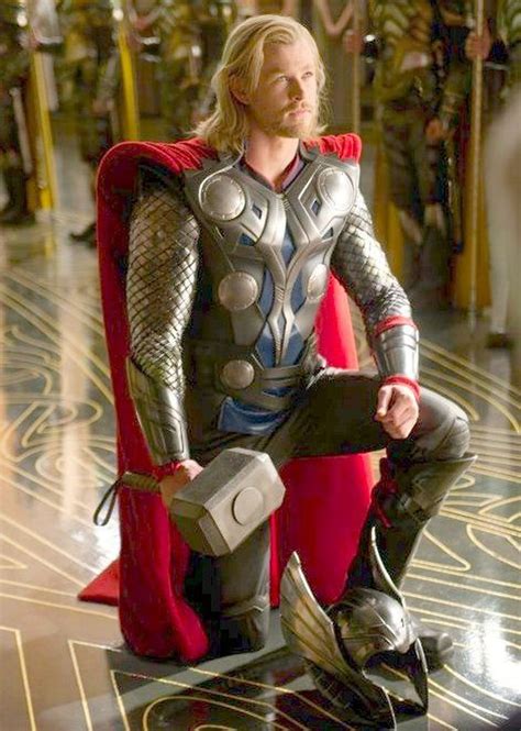 'Thor' hammers box office competition; god of thunder reigns for second ...