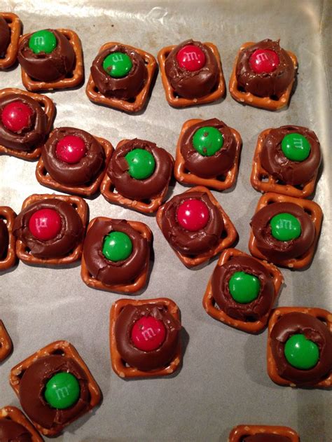 These mint hershey kiss cookies are the perfect christmas cookies to add to your holiday baking list! Reindeer noses! Easiest Christmas treat to make! Pretzels ...