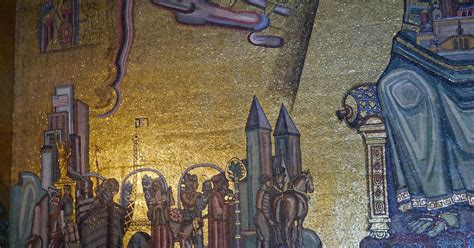 Photo Blog Stockholm City Hall Gold Room