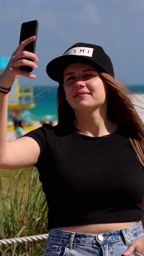 Pretty Woman At Miami Beach Takes A Self Stock Video Pond5