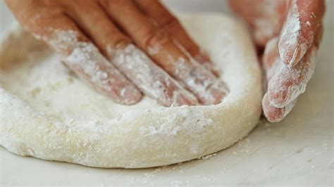 How To Roll Out Pizza Dough Comfortable Food
