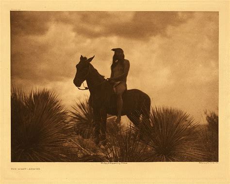 Stunning Photos Glimpse Into The Everyday Life Of Apache Native Americans