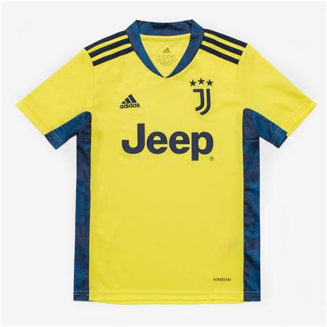 Its sleeves are all white with black adidas stripes running from the all black neckline to white sleeve cuffs. JUVENTUS GOALKEEPER JERSEY 2020/21 - KIDS - Juventus Official Online Store