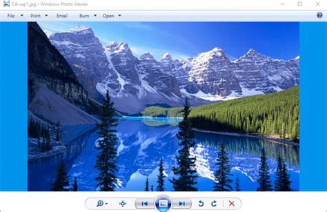 How to open the Windows 7 Photo Viewer on Windows 10