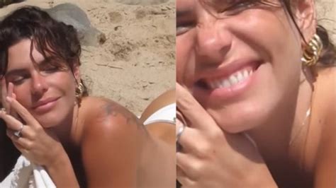 Musa Mariana Goldfarb Exibe Corp O Ao Fazer Topless Em Praia Em Portugal