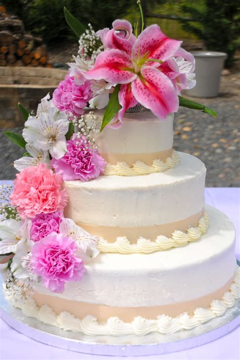 best 22 wedding cakes with flowers best recipes ideas and collections