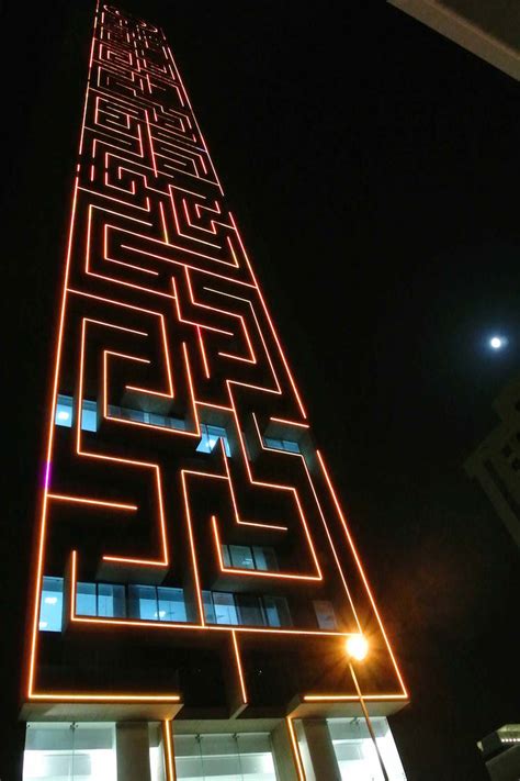 Worlds Largest Vertical Maze Illuminated With Thousands Of Led Lights