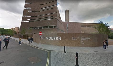 Se1 Hunt For Man Wearing Fox Tail After Woman Sexually Assaulted Near Tate Modern