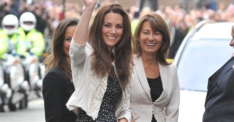 Kate Middletons Mom Style Pictures Popsugar Fashion