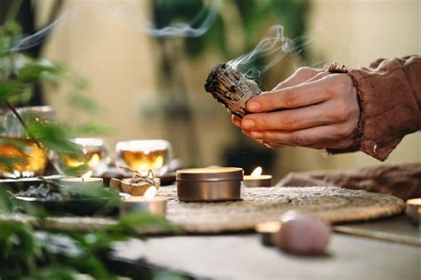 What Is Smudging Ceremony Dose