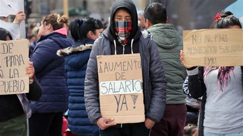 Nueva Jornada De Protestas En Argentina Para Pedir Mayor Asistencia