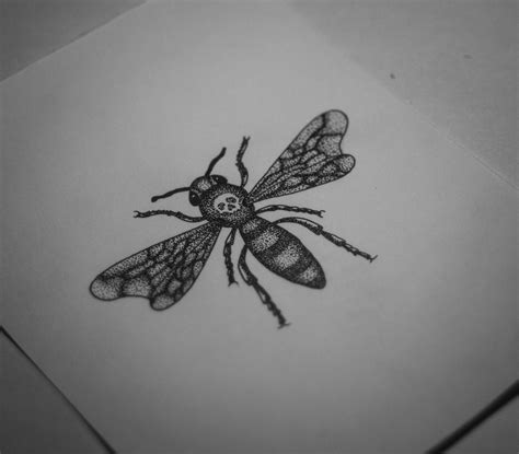 Bee Dotwork By Svlemart Dotwork Tattoosketch Sketch Tattoo