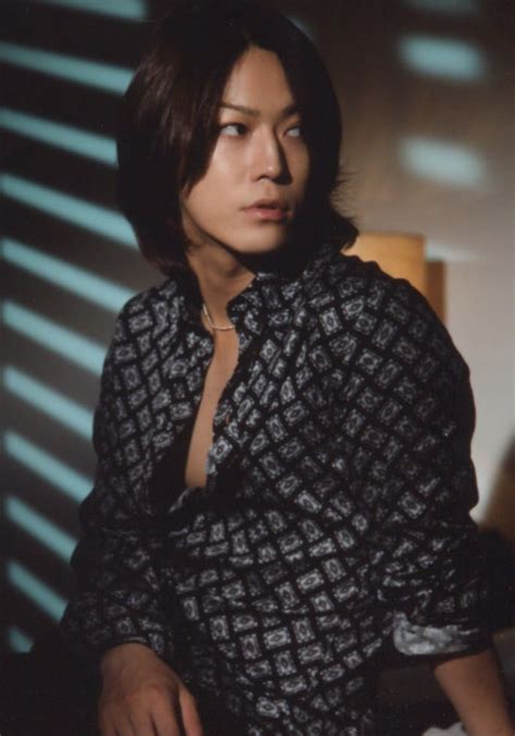 How would kamenashi kazuya use a chair? Picture of Kazuya Kamenashi