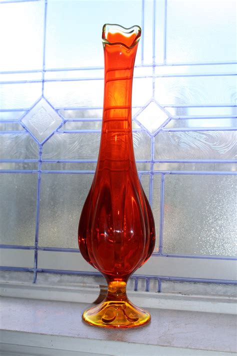 Large Vintage Orange Amberina Vase 1725 Swung Glass Mid Century