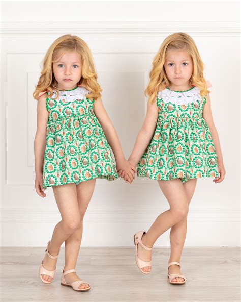 Tucana is a value added distributor of test, measurement, access and cyber security solutions, for advanced protocol analysis and network management. Nini Moda Infantil Baby Girls Green & Orange Rabbits Print ...