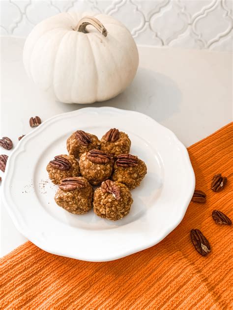 Pumpkin Spice Protein Balls — Carly Pinchin