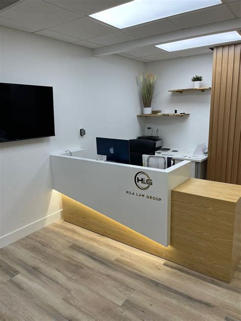 Big Shaped Reception Desk Counter For Retail Store Hotel Office