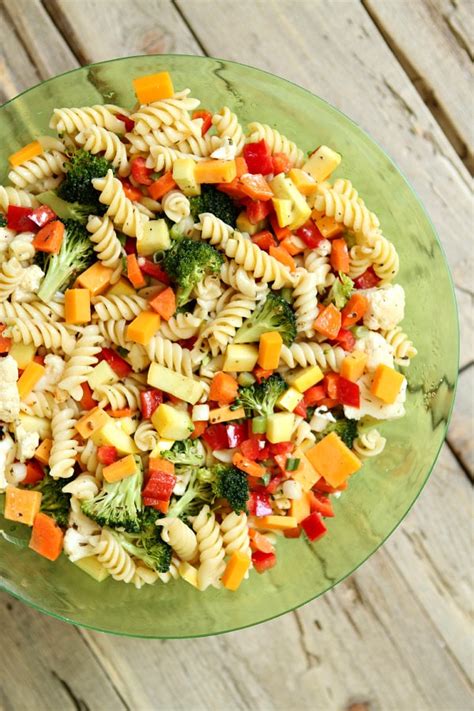 Summer is on it's way. Summer Vegetable Pasta Salad - Recipe Girl
