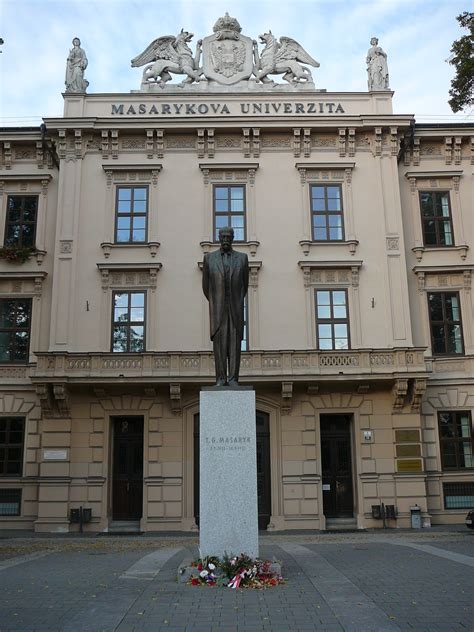 Masaryk's father was a slovak coachman; Università Masaryk - Wikipedia