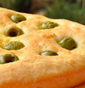 Focaccia Alle Olive Senza Glutine La Ricetta Da Fare A Casa Ok Celiachia