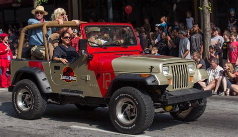 The base vehicle for jurassic park jeeps were 1992 jeep wranglers (yj). Jurassic Park YJ at Dragon*Con : Jeep