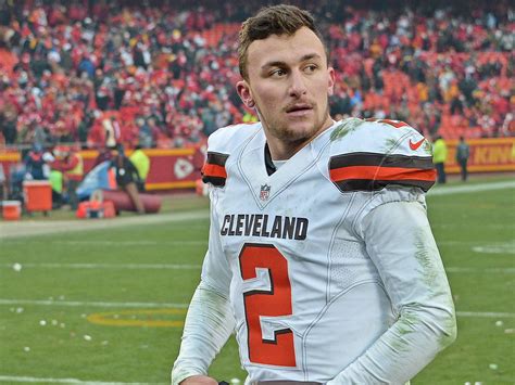 Johnny Manziel Money Phone In Houston But Out Of The Spotlight Johnny