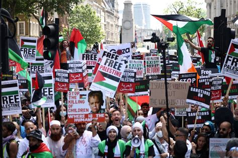 Pro Palestine Protesters Descend On London As Corbyn Appeals To G7