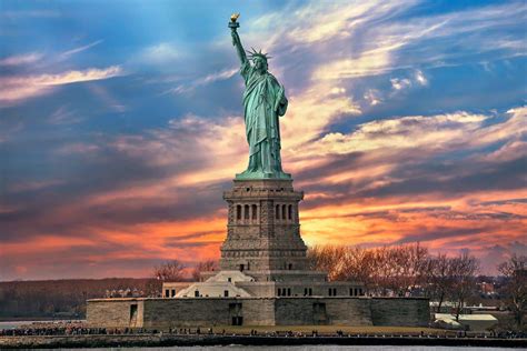 17 giugno 1885 - La Statua della Libertà arriva a New York… ma qual è ...