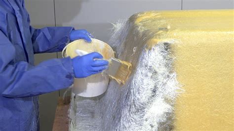 How To Laminate Large Composite Fibreglass Moulds Youtube