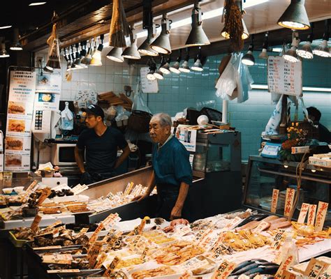 Tokyo Tsukiji Fish Market Tour And Cooking Classes Book Online Cookly