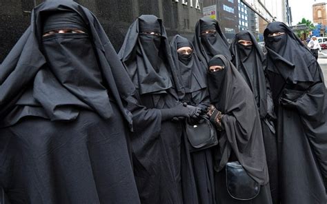 Dutch Ban On Burqas In Public Places Takes Effect The Times Of Israel