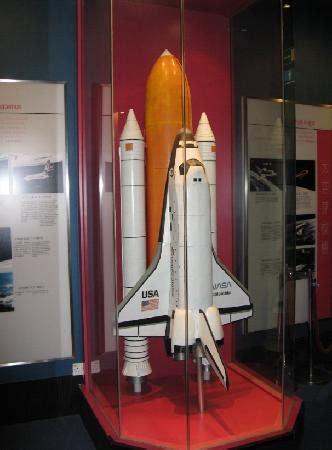 Bank of china (hong kong). A space suit. - 香港香港太空館的圖片 - TripAdvisor