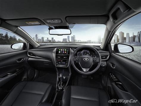 Toyota New Yaris Facelift Resmi Mengaspal Punya Lampu Led Sipit Dan