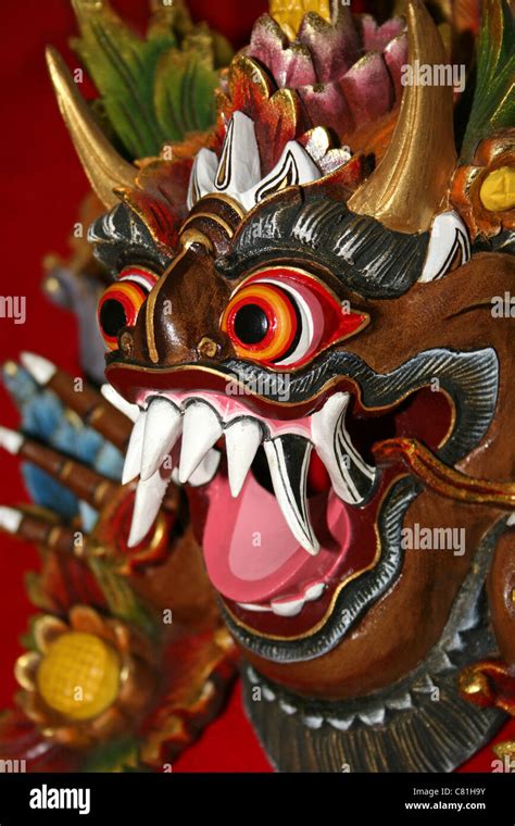 A Balinese Barong Mask Stock Photo Alamy