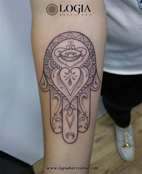 Orai virgen de fatimoje savaitgaliui. Tatuajes de la mano de Fátima | Tatuajes Logia Barcelona