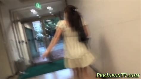 Fetish Asian Teenager Peeing In Street Eporner